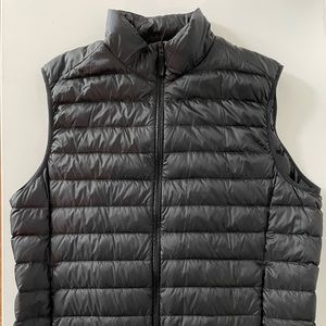 UNIQLO - Ultra Light Down Vest
